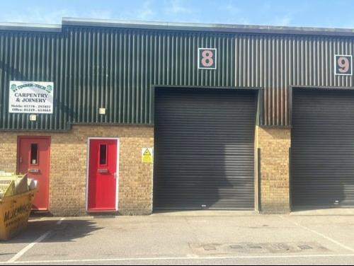 Unit 8, Bumpers Enterprise Centre, Vincients Road, Chippenham, SN14