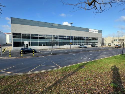 Unit 1 Horizon Point, Swallowdale Lane, Hemel Hempstead, HP2