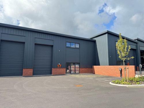 Unit 17, East Horton Business Park, Knowle Lane, Fair Oak, Eastleigh, SO50