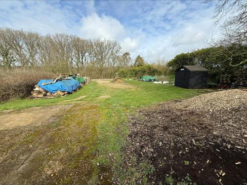 Blackmires Lane, Silverstone, Towcester, NN12