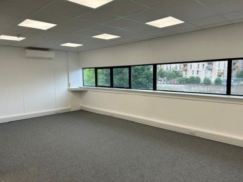 Unit 10, Muirhead Quay, Barking, IG11