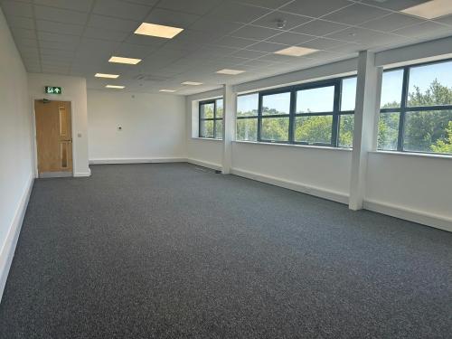 3, Ellesfield Trade Centre, Ellesfield Avenue, Bracknell, RG12