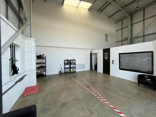 Unit 5D, Jaguar Point Business Park, 5 Mannings Heath Road, Poole, BH12