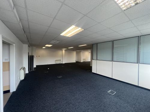 10 Christchurch House, Beaufort Court, Medway City Estate, Sir Thomas Longley Road, Rochester, ME2