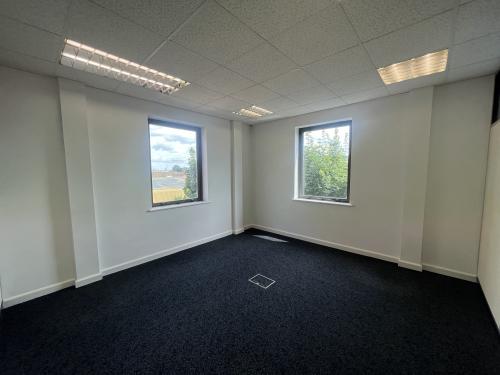10 Christchurch House, Beaufort Court, Medway City Estate, Sir Thomas Longley Road, Rochester, ME2
