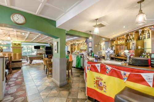 The Darrington, Darrington, Old Great North Road, Pontefract, WF8