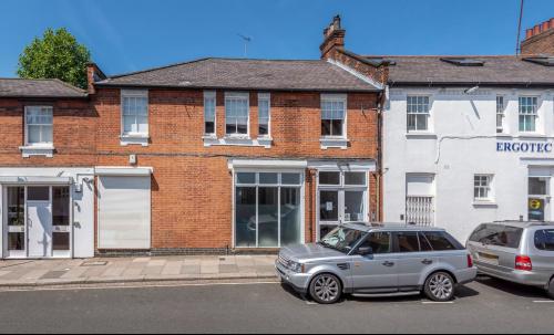 102 Belsize Lane, Belsize Park, London, NW3