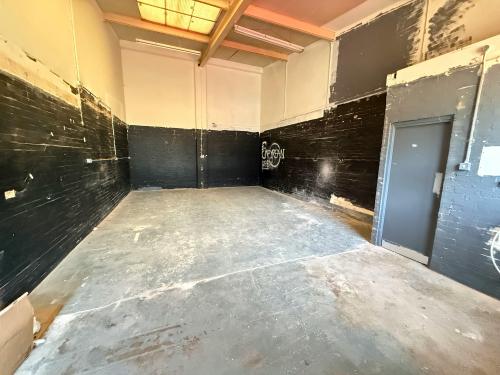 Benedict Square, Werrington, Peterborough, PE4