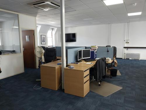 90-94 High Street, Burnham, Slough, SL1