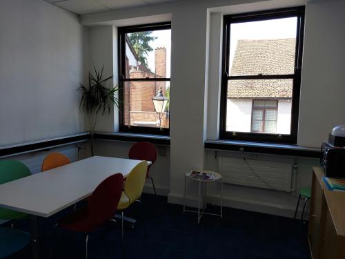 90-94 High Street, Burnham, Slough, SL1