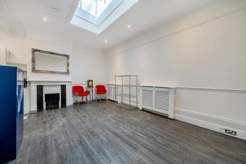 Spring Street, Paddington, London, W2