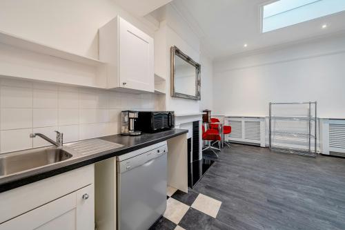 Spring Street, Paddington, London, W2