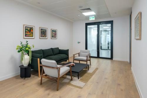 71 Queen Victoria Street, City, London, EC4V