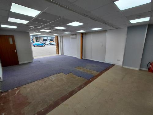 Unit 18, Harmill Industrial Estate, Grovebury Road, Leighton Buzzard, LU7
