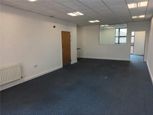 Unit B, Old Stratford Business Park, Milton Keynes, MK19