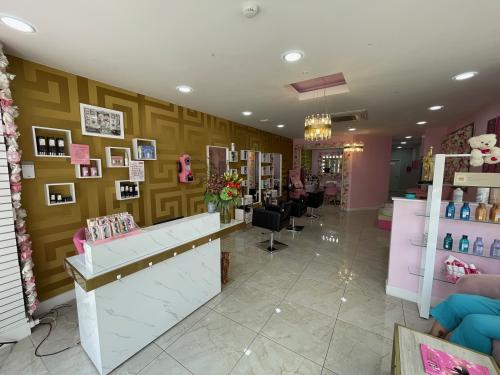 78C The Parade, Oadby, Oadby Leicester, LE2