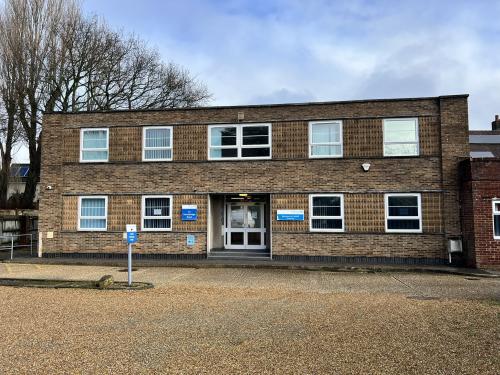 72 Stockbridge Road, Chichester, PO19