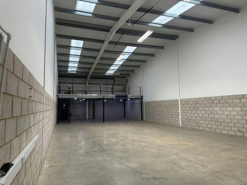 Unit 29, Anglo Business Park, Smeaton Close, Aylesbury, HP19