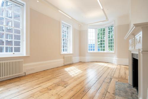 12a Charterhouse Square, Farringdon, London, EC1M
