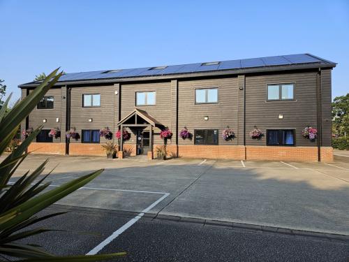 Lodge Park Business Centre, Lodge Lane, Colchester, CO4