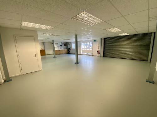 Unit 8, Thames Industrial Estate, High Street South, Dunstable, LU6