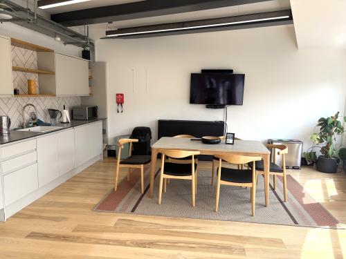 52-54 St. John Street, Farringdon, London, EC1M
