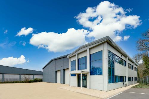 Unit 42A, Nursling Industrial Estate, Oriana Way, Southampton, SO16