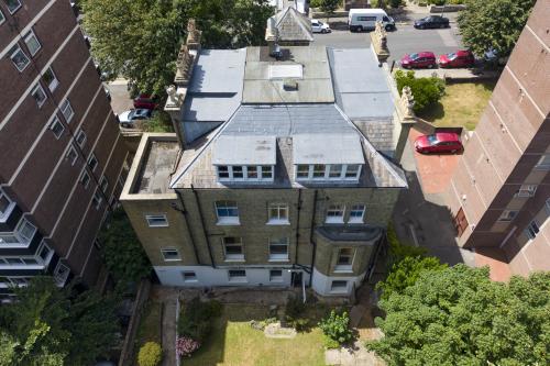 14 Eaton Gardens, Hove, BN3
