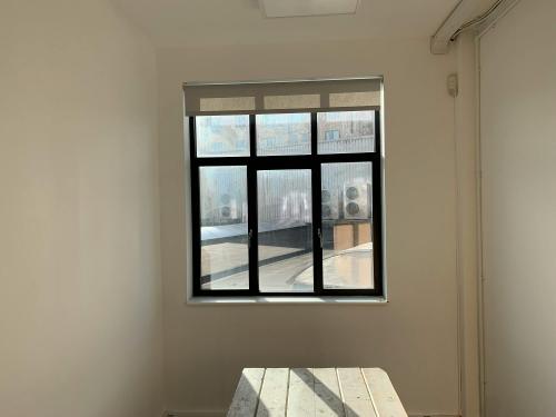 Unit 2F Westpoint, 31-33 Warple Way, Acton, London, W3