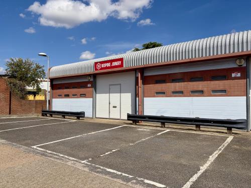 Unit 1 Acacia Close, Cherrycourt Way, Leighton Buzzard, LU7