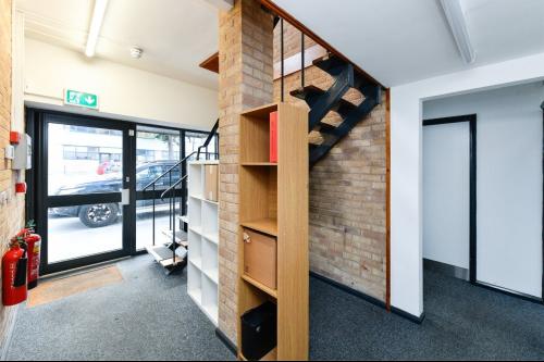 Unit 15, Robin Hood Industrial Estate, Alfred Street South, Nottingham, NG3