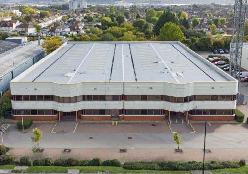1/2, Northgate Business Centre, Enfield, EN1