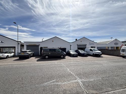 35 Kenilworth Drive, Oadby, Leicester, LE2