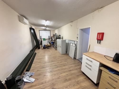 35 Kenilworth Drive, Oadby, Leicester, LE2