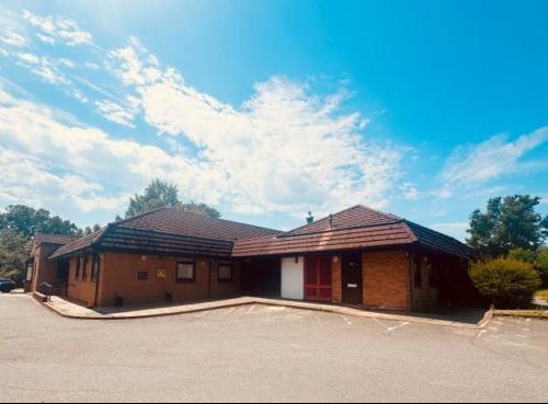 Douglas Tilbe House, Hall Grove, Welwyn Garden City, AL7