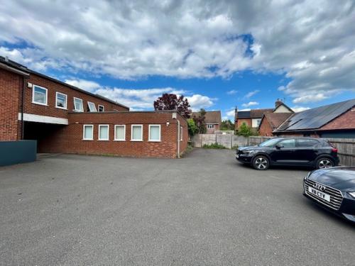 Abacus House, Horseshoe Road, Pangbourne, Reading, RG8