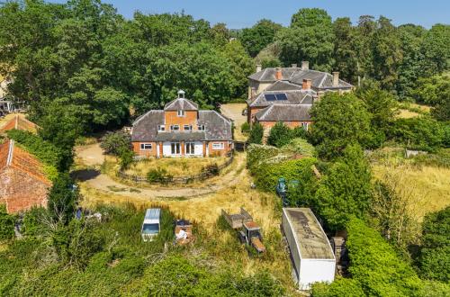 Whitwell Hall, Whitwell, Norwich, NR10