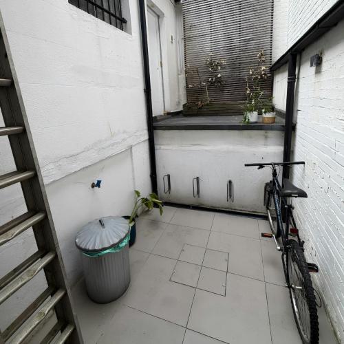 Unit 4, 20 Regent Street, North Laine, Brighton, BN1