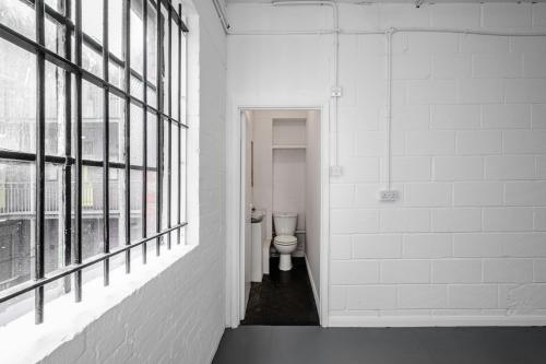 Unit G Taylor's Yard, 160 - 170 Brick Lane, Spitalfields, London, E1