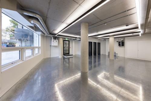 The Crosse, 20 Crimscott Street, Southwark, London, SE1