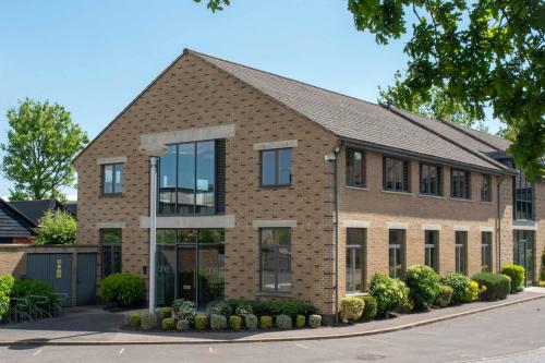 Unit 1 The Courtyard, Eastern Road, Bracknell, RG12