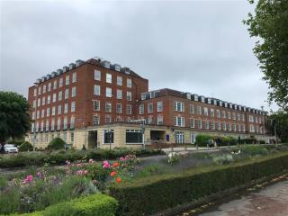 Rosanne House, Parkway, Welwyn Garden City, AL8