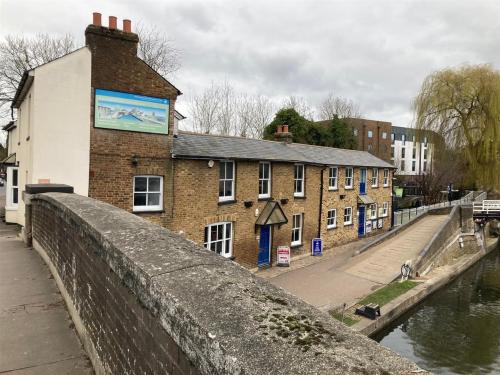 Batchworth Lock House Church Street, Rickmansworth, WD3