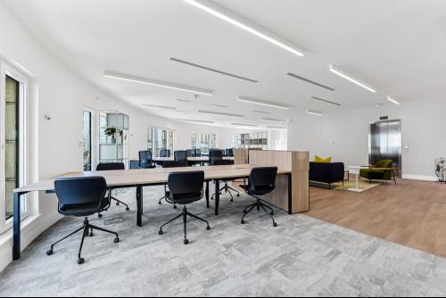 40 Queen Street, City, London, EC4R