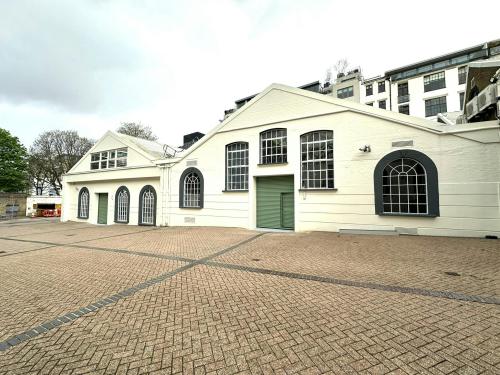 Unit 1 Holford Yard, Cruikshank Street, Kings Cross, London, WC1X
