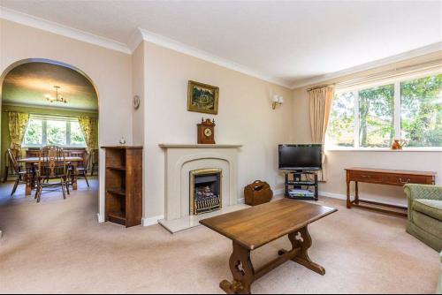 16 Dunholme Road, Lincoln, LN2