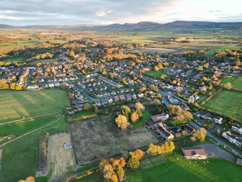 2.95 Acres, Garbutts Lane, Hutton Rudby, TS15
