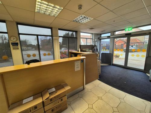 North Yorkshire House & Former Bank, 442 & 452 Scalby Road, Scarbrough, YO12