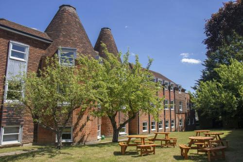Cheyenne House, West Street, Farnham, GU9