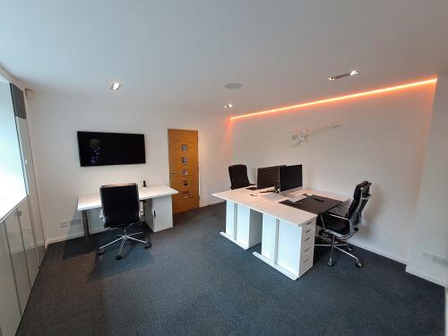 Unit 20, Twizel Close, Stonebridge, Milton Keynes, MK13